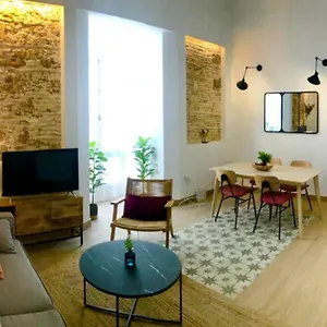 Gatu Premium Libertad, Preferente Mayores De 25 Anos Y Familias Apartamento