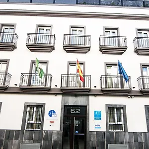 3* Lejlighedshotel Plaza De La Luz